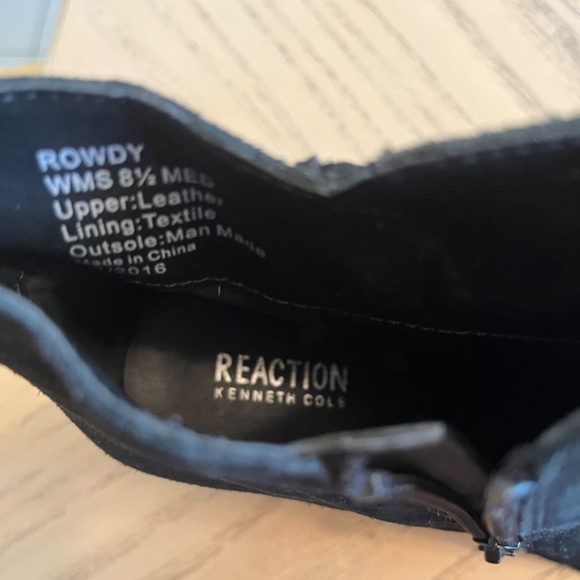 Black Suede Fringe Ankle Bootie Size 8.5 by Kenneth Cole Reation - Picture 4 of 15